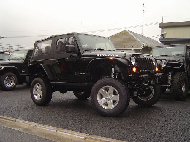 http://www.4x4life.jp/shops/2008/08/05/2840.jpg